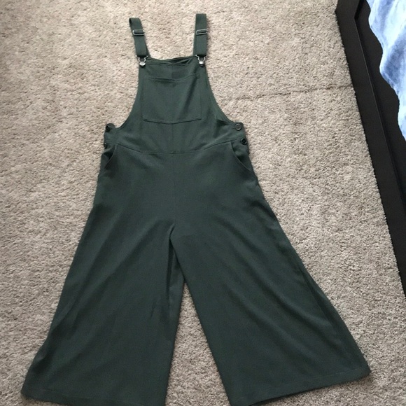 Green relaxed fit overalls - Picture 1 of 3
